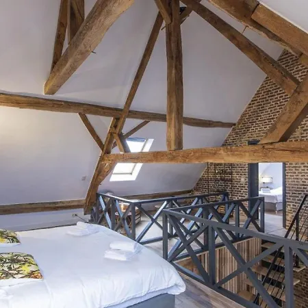 Stunning Castle In Perwez-Haillot With Jacuzzi 펜션 Perwez (Namur)
