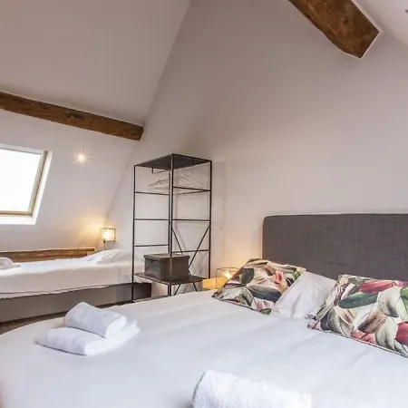 Stunning Castle In Perwez-Haillot With Jacuzzi